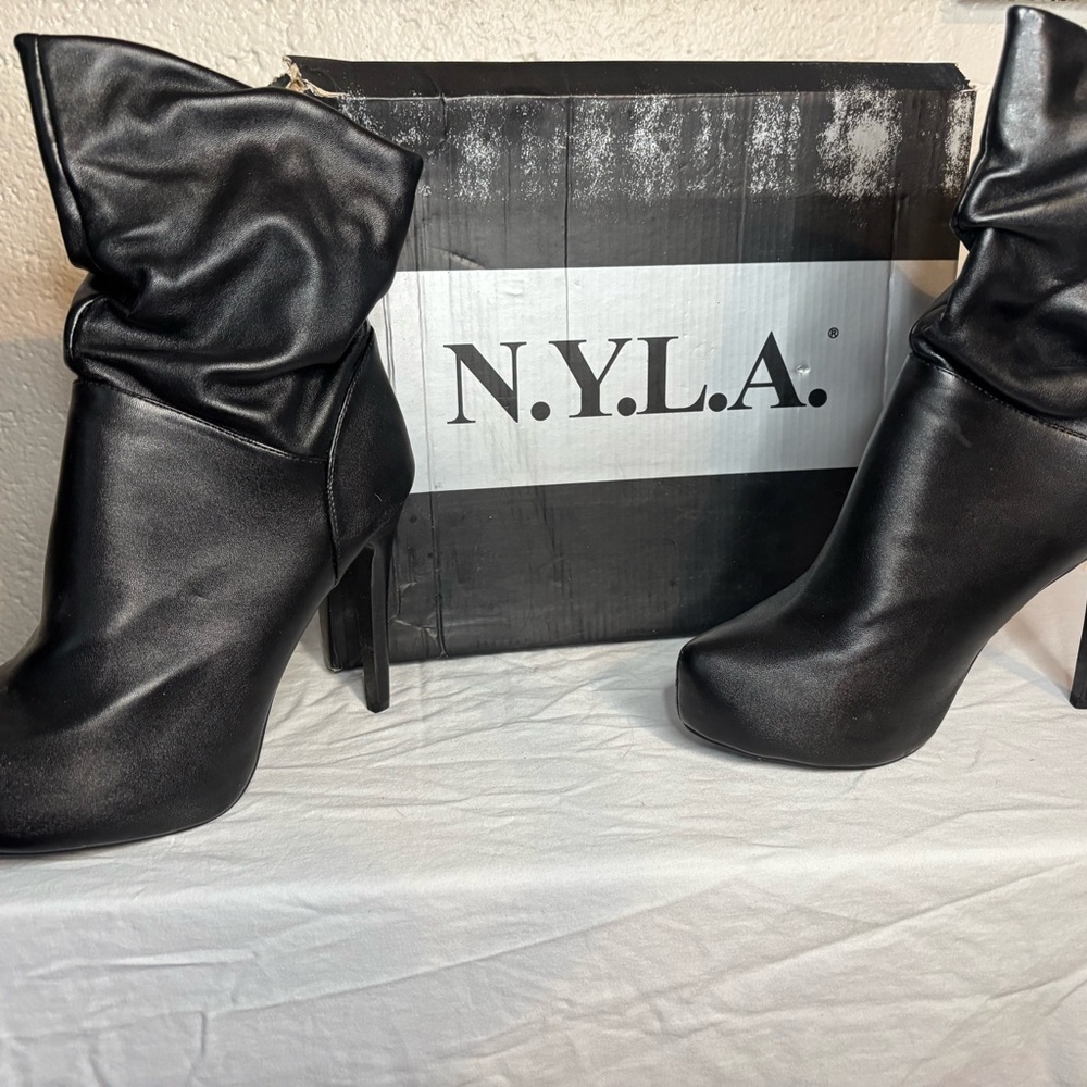 NYLA midcalf boot